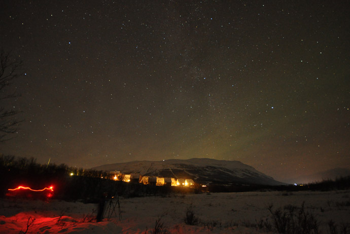When to step outside when viewing the northern lights