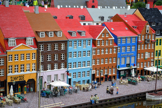 Legoland is possible to reach from Copenhagen within a day