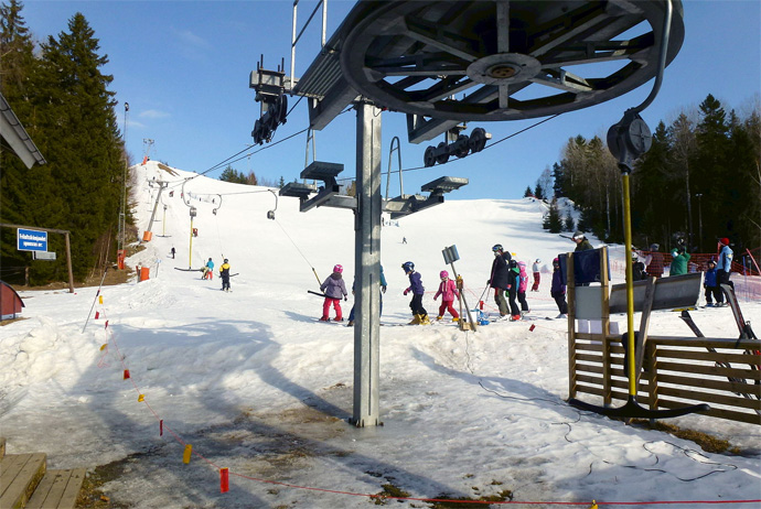 Skiing at Ranghildsborgsbacken in Sweden