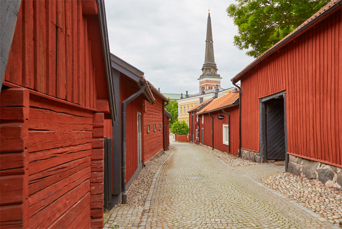 Kyrkbacken is a beautiful part of Västerås to explore on foot