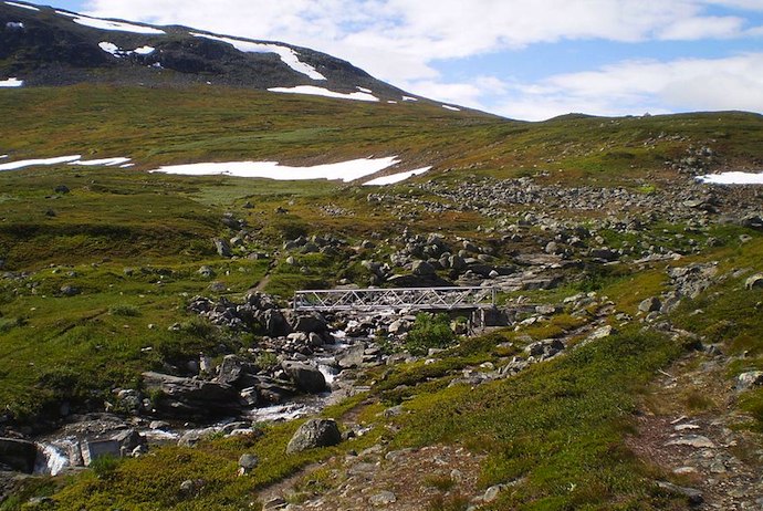 Most people hike Kungsleden from north to south