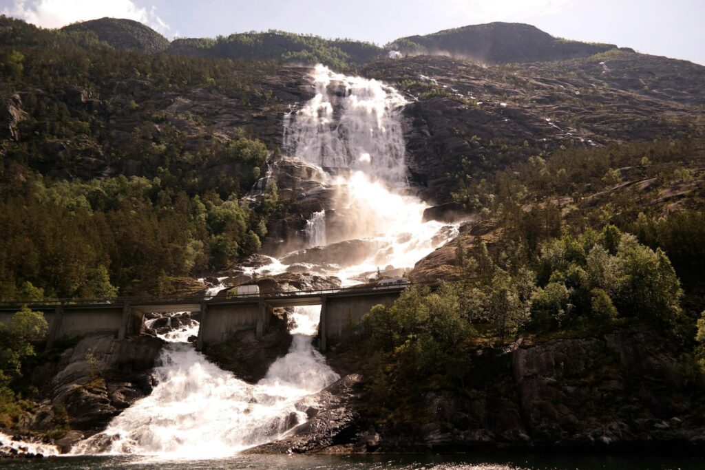 wide waterfall on rocks