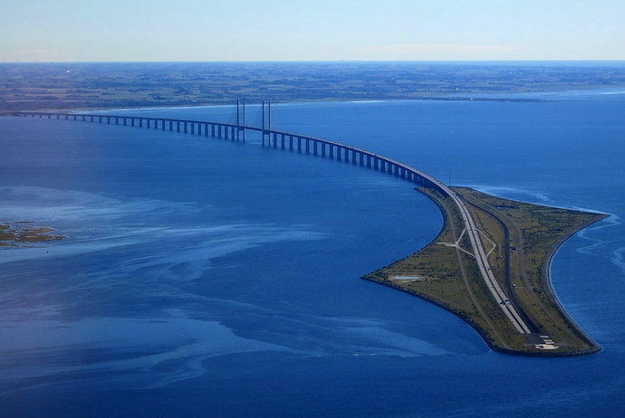 The Øresund Bridge connects Copenhagen with Malmo