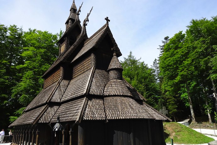 Entrance to the Fantoft Stave Church is included within the Bergen Card