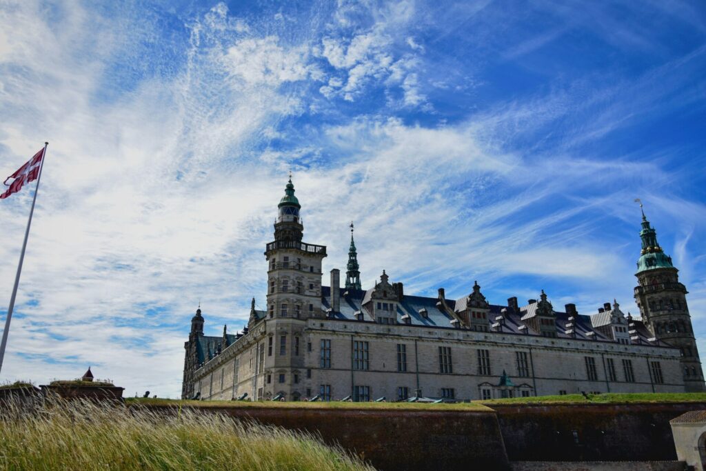 castle with danish flag