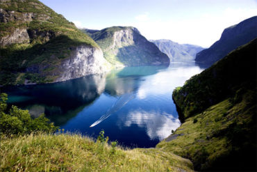 Private Tour to Sognefjord, Gudvangen, & Flåm from Bergen