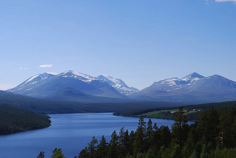 The Rondane Triangle Route, one of Norway's 6 best long-distance hiking routes