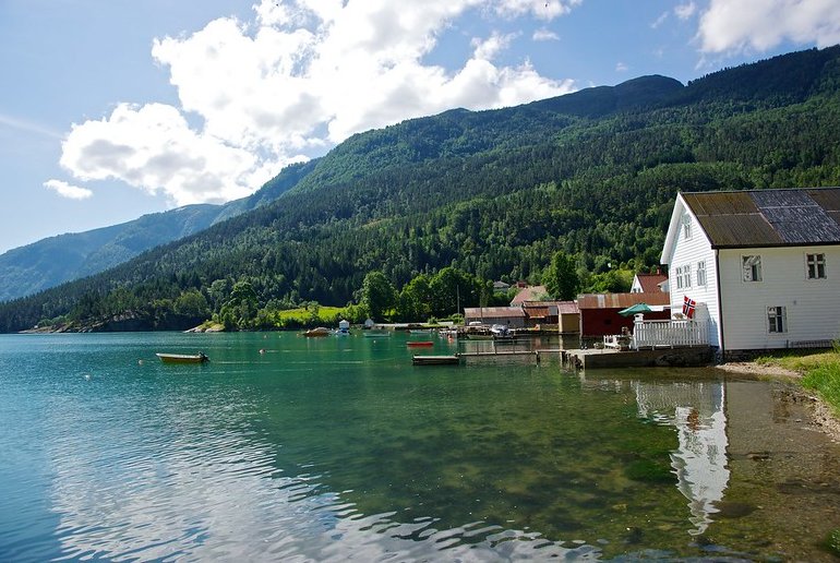 Visit the pretty village of Solvorn with a Fjordcard ferry pass