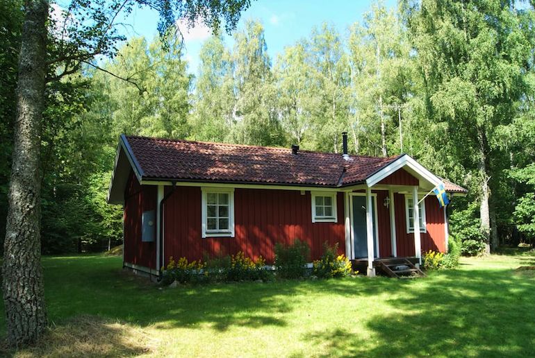 This remote cabin in Sweden is near two lakes – a perfect escape from the city