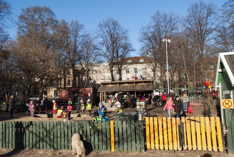 The Humlegården is a great place for kids to play in Stockholm