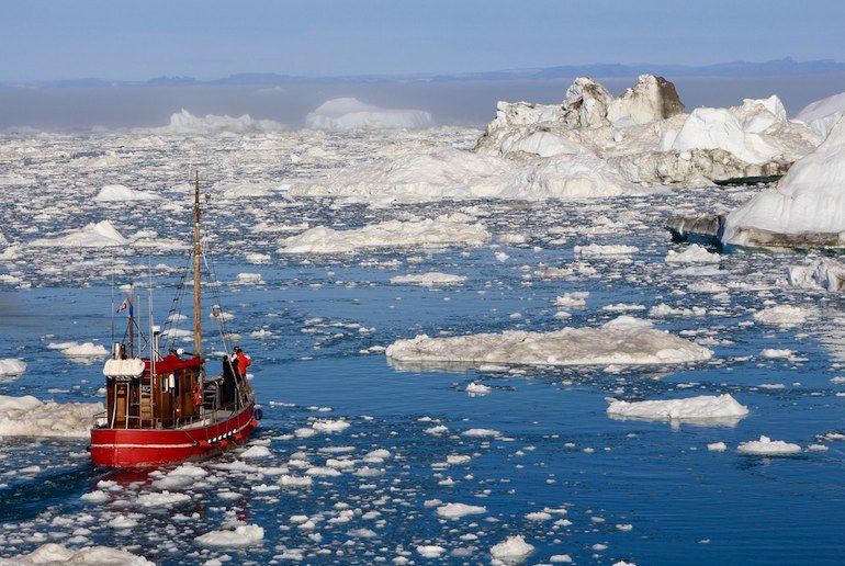 Which is greener, Iceland or Greenland? 