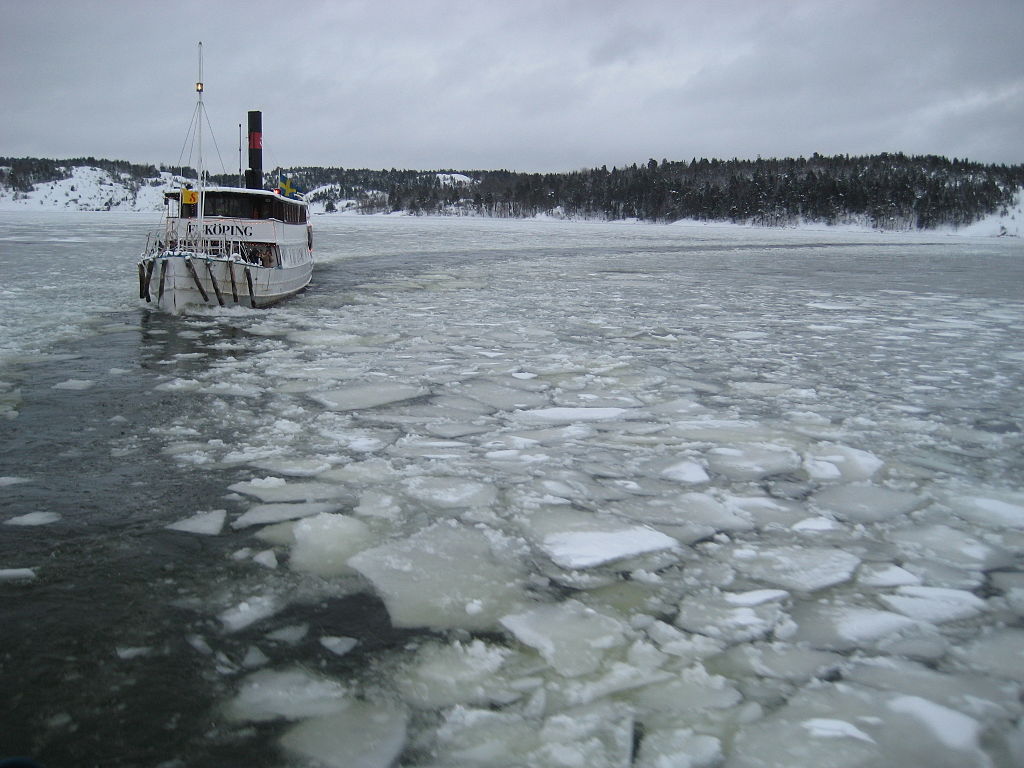 Take a winter boat trip in Stockholm