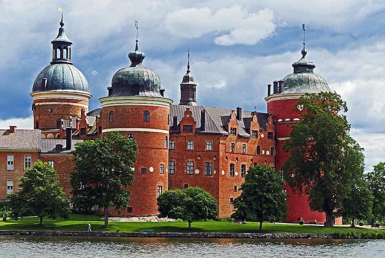 Grippsholm Castle is a classic example of 18th-century Swedish architecture.