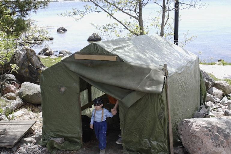 Many lakeside campsites in Finland have saunas