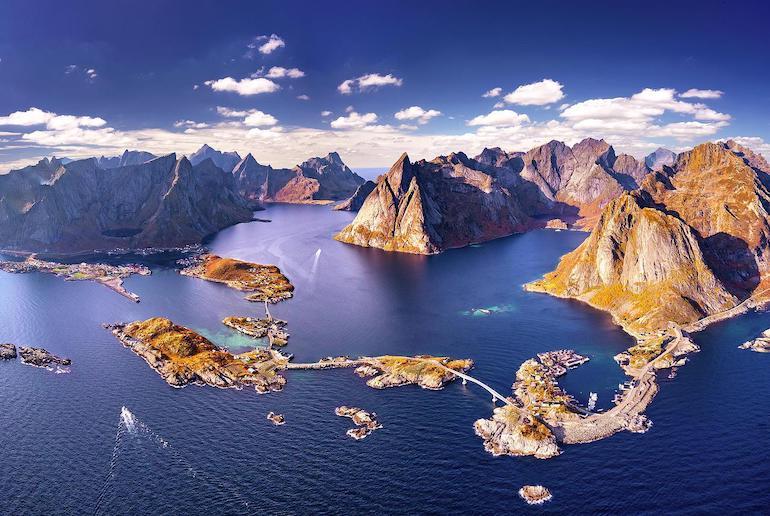 Scandinavian vs Nordic: what is the difference?