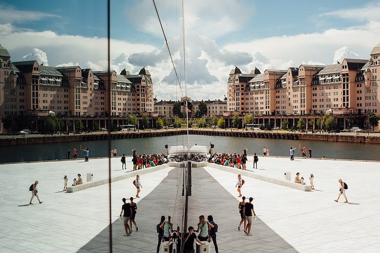 The Østlandet dialect is spoken in Oslo