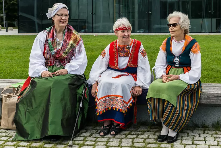 Traditional Finnish clothing (and how to try it for yourself