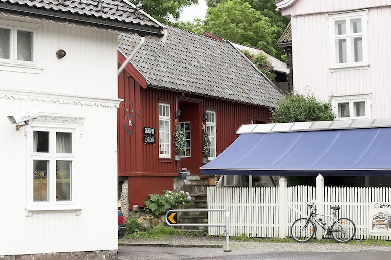 Take a day-trip to Drøbak from Oslo
