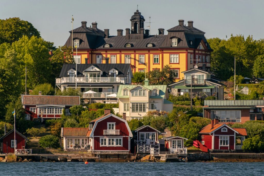 coloured houses by the sea